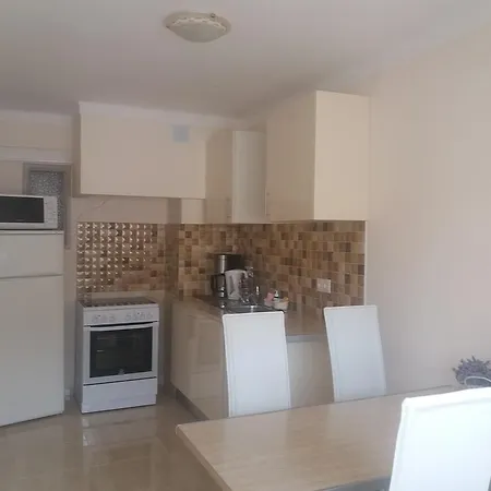 Apartment All Is Near